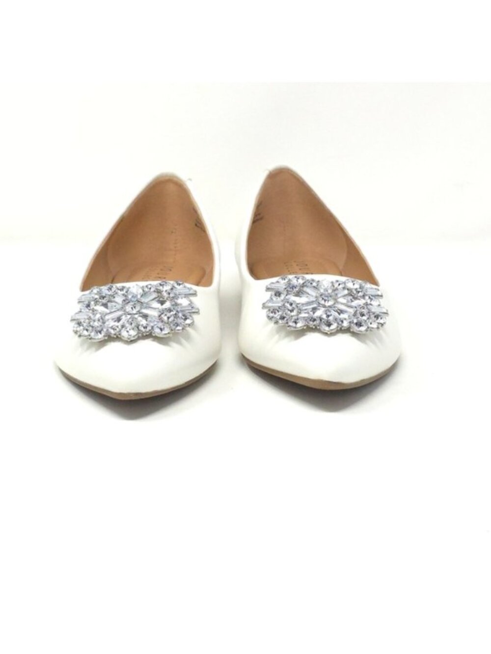 Brinley Co. Jewel Pointed Toe Ballet Flats Ivory Faux Leather Size 7.5M - Picture 3 of 10